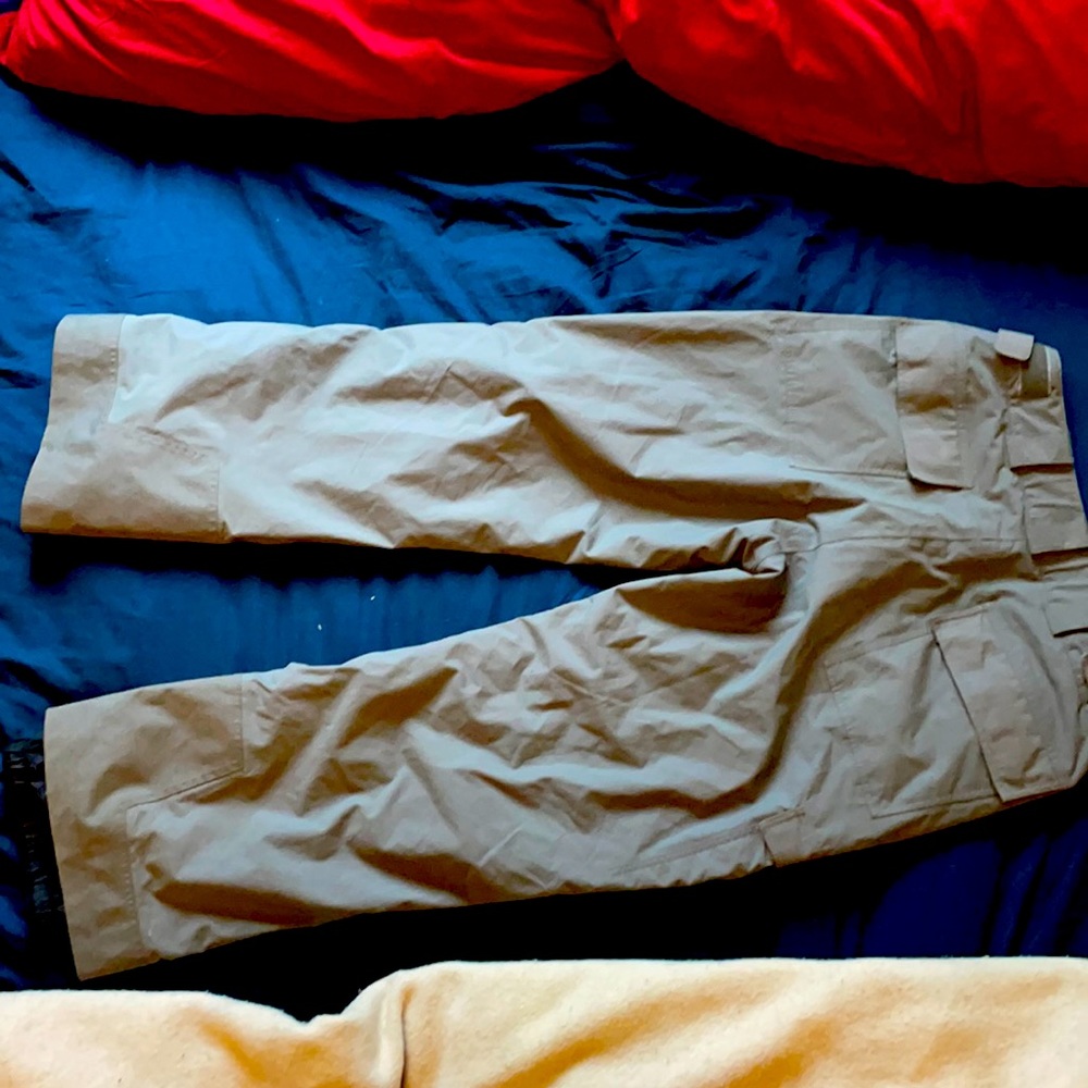 Men’s Marmot XL snow pants used